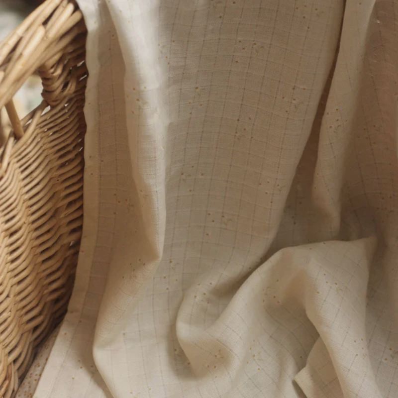 Muslin Swaddle Wild Chamomile