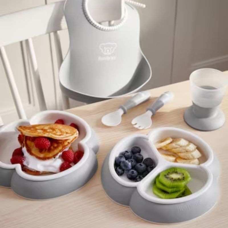 8 Piece Dinnerware Set Grey