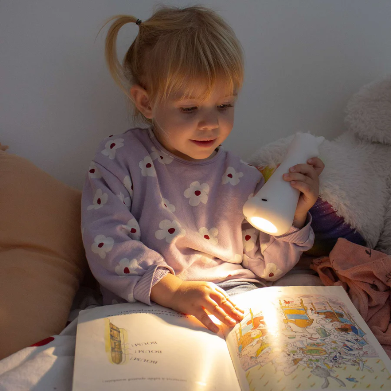 Koön: 2-in-1 Silicone Nightlight & Flashlight
