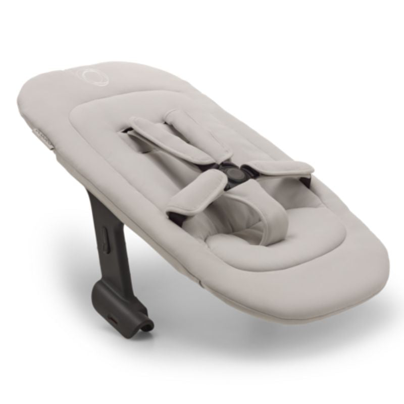 Giraffe High Chair Newborn Set Polar White