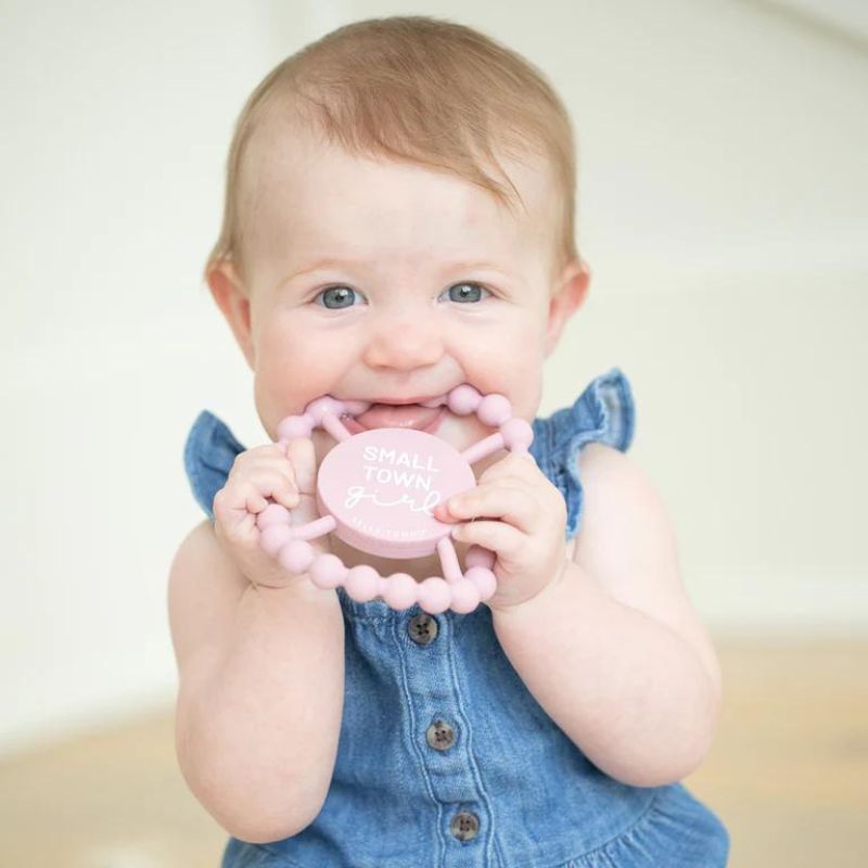 Happy Teethers - Small Town Girl