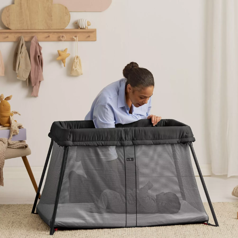 Play Yard Light Bundle With Fitted Sheet