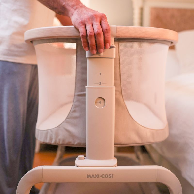 Iora Bedside Bassinet