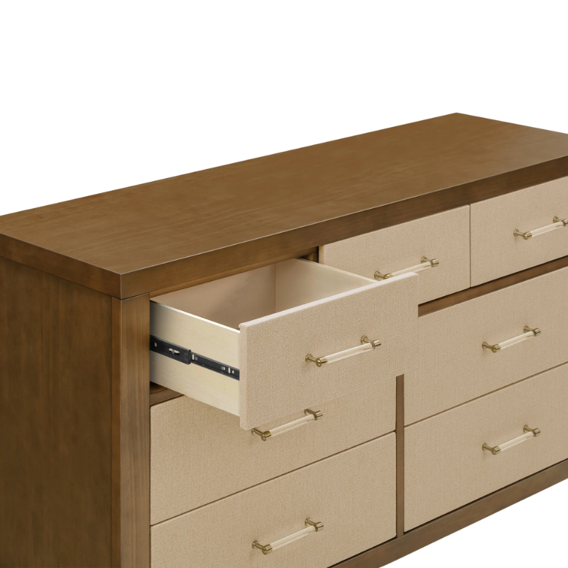 Eloise 7 Drawer Dresser