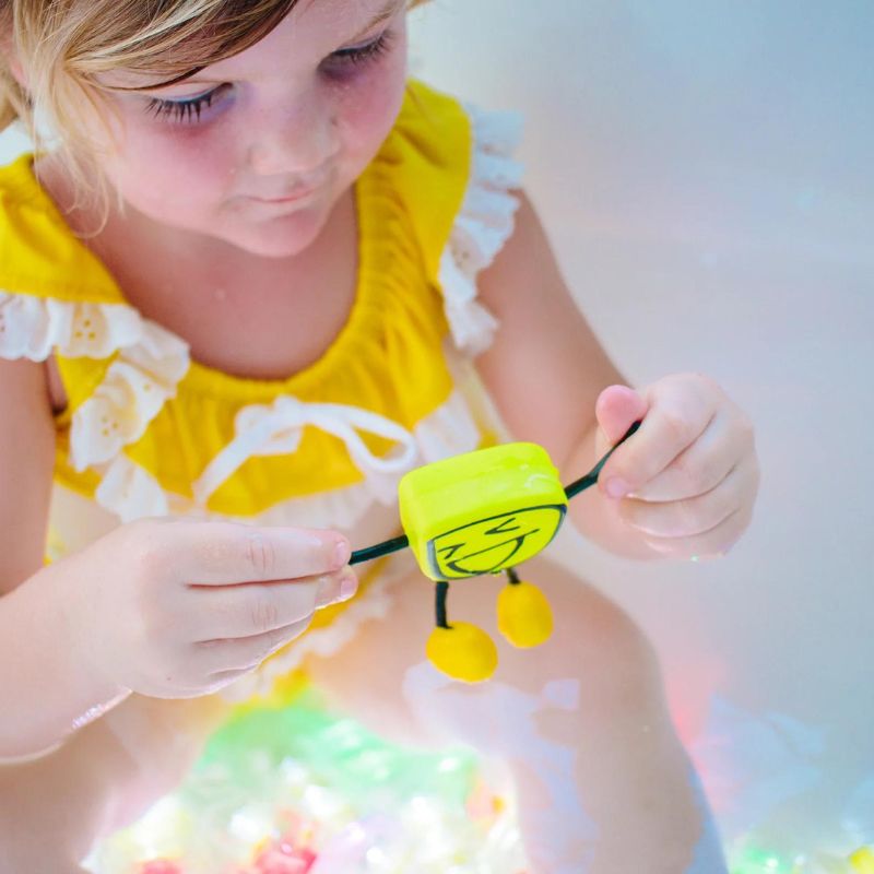 Light-Up Cube Toy