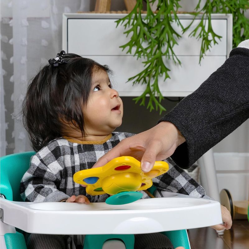 Pop & Glow Starfish Suction Cup Toy