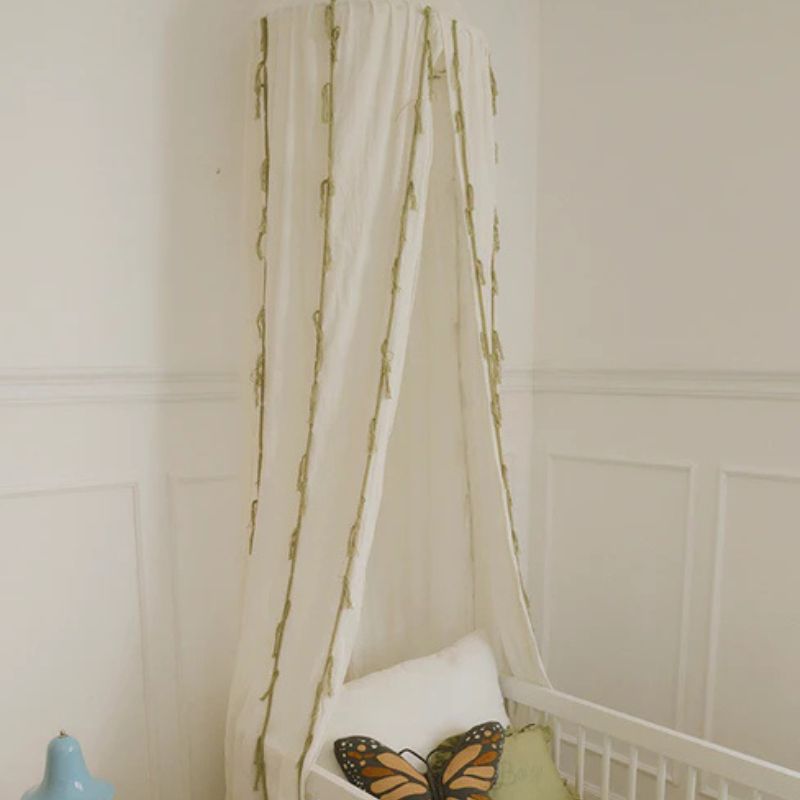 Canopy Crepe Swan