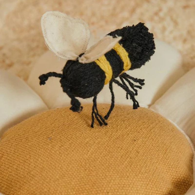 Little Daisy Cushion
