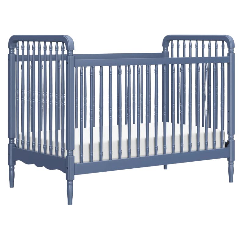 Liberty 3-in-1 Convertible Spindle Crib