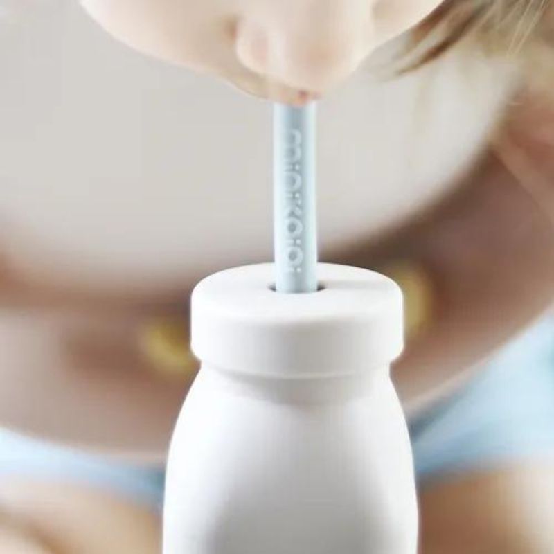 Bottle & Straw
