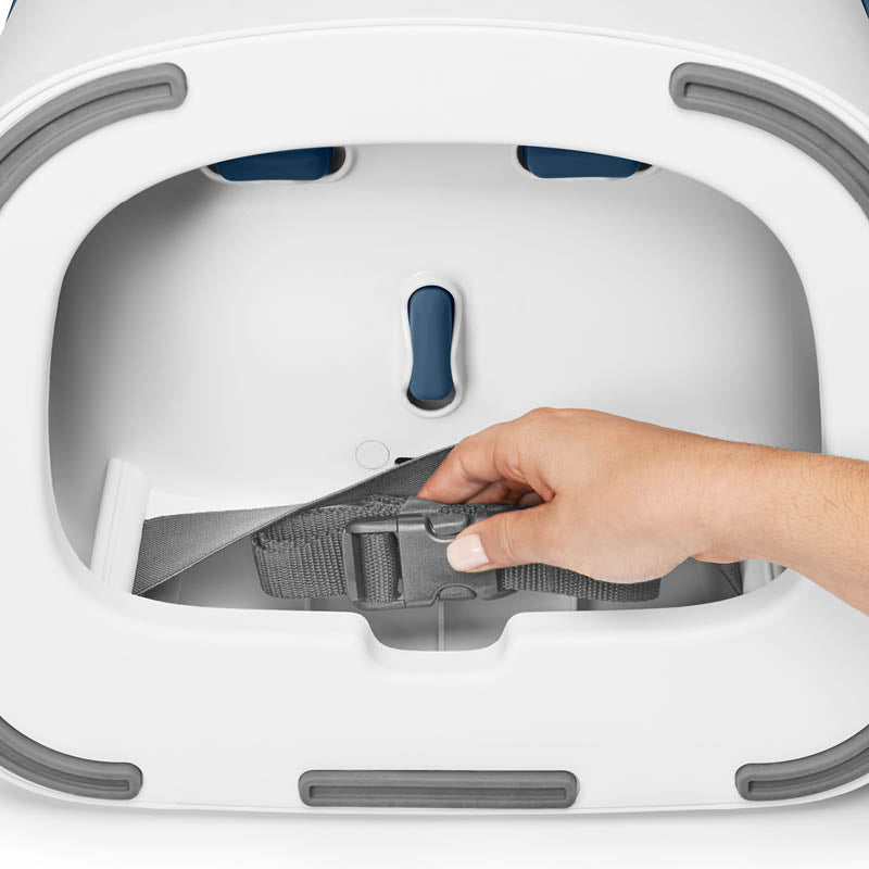 Nest Booster Seat with Removable Cushion