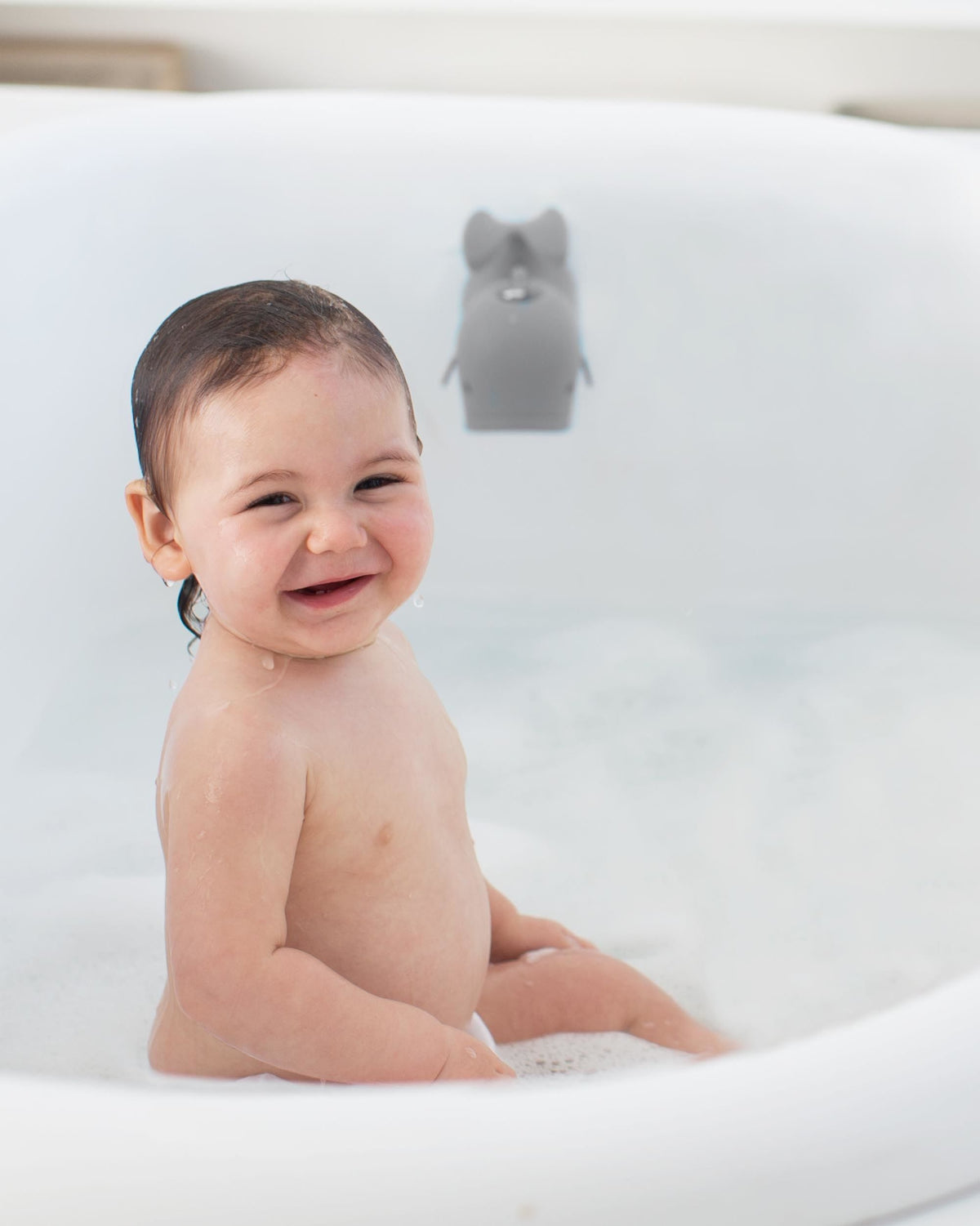 Moby Bath Spout Cover - Grey uniq