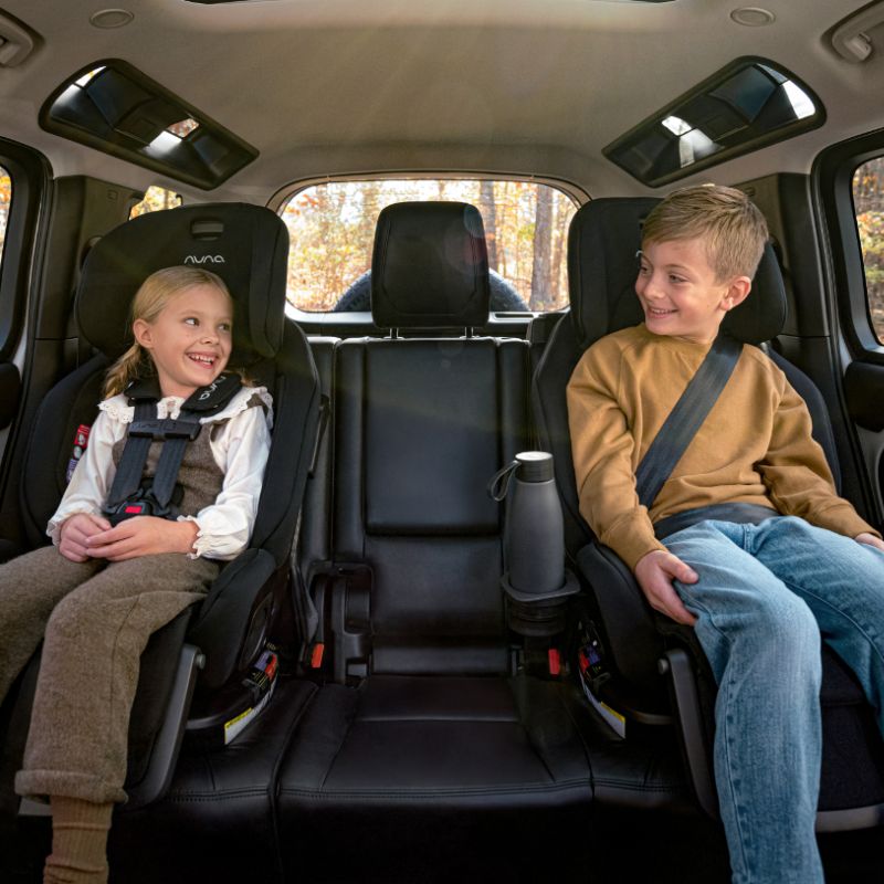  ROYL Harnessed Booster Car Seat - Caviar