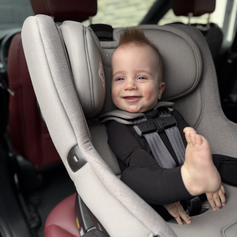 RAVA Convertible Car Seat