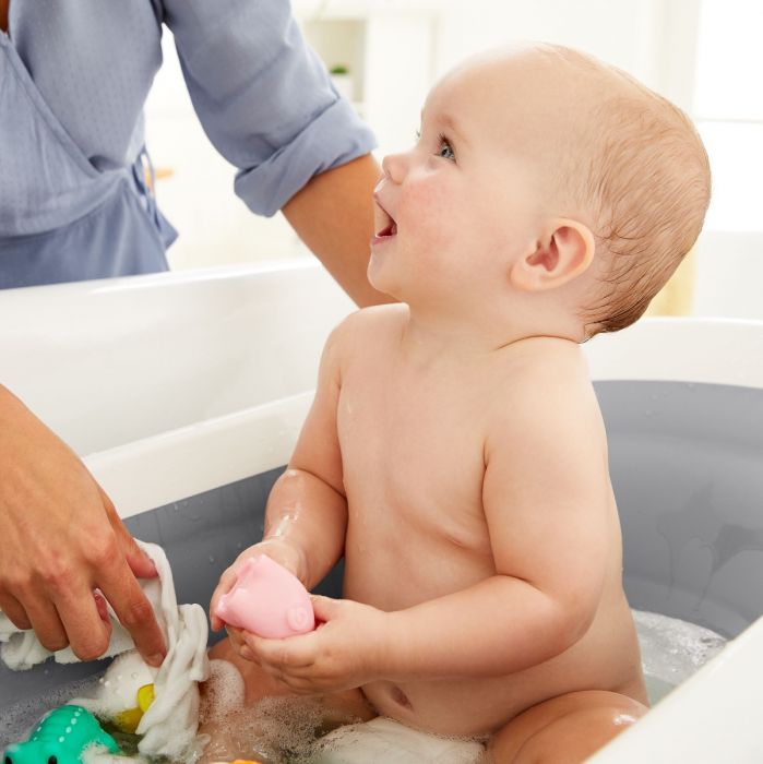 Splash & Store Infant Bath Tub