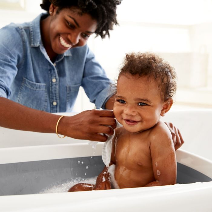 Splash & Store Infant Bath Tub