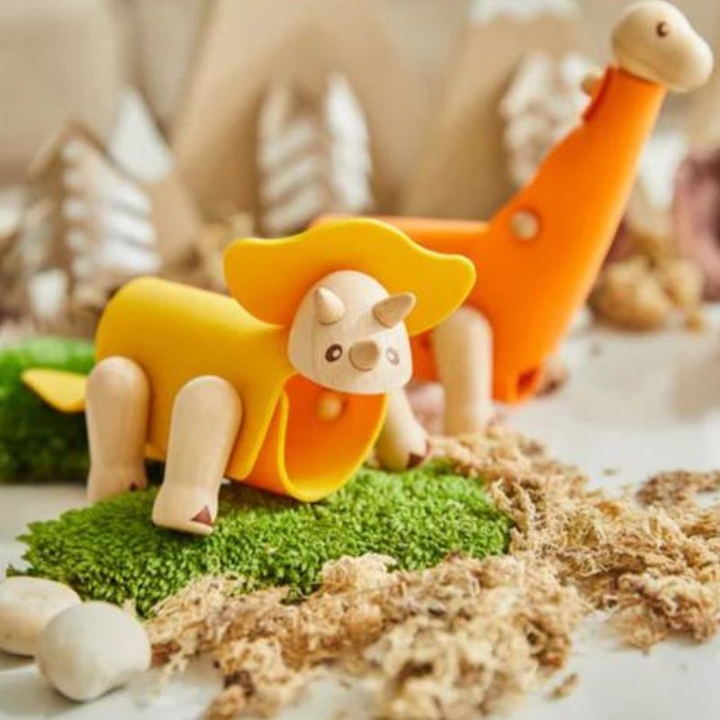 DIY Dinosaurs