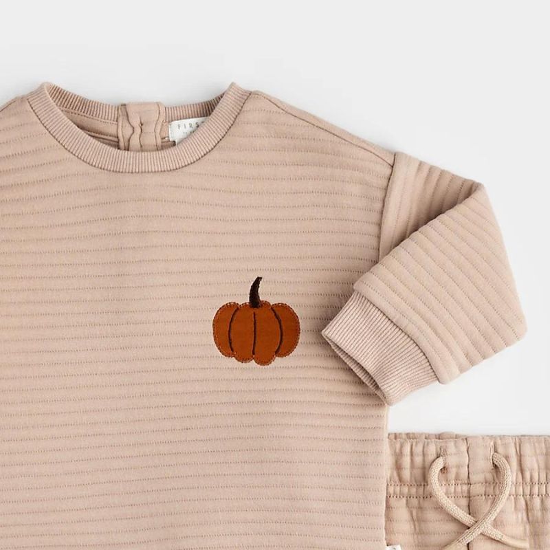 2-Piece Quilted Set