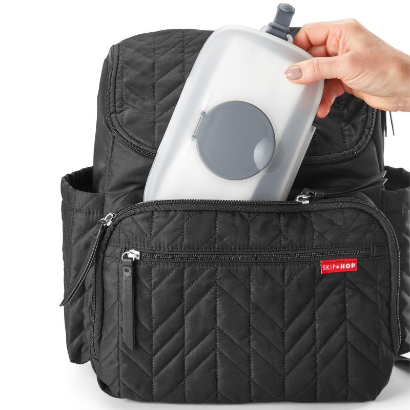 Grab & Go Snug Seal Wipes Case