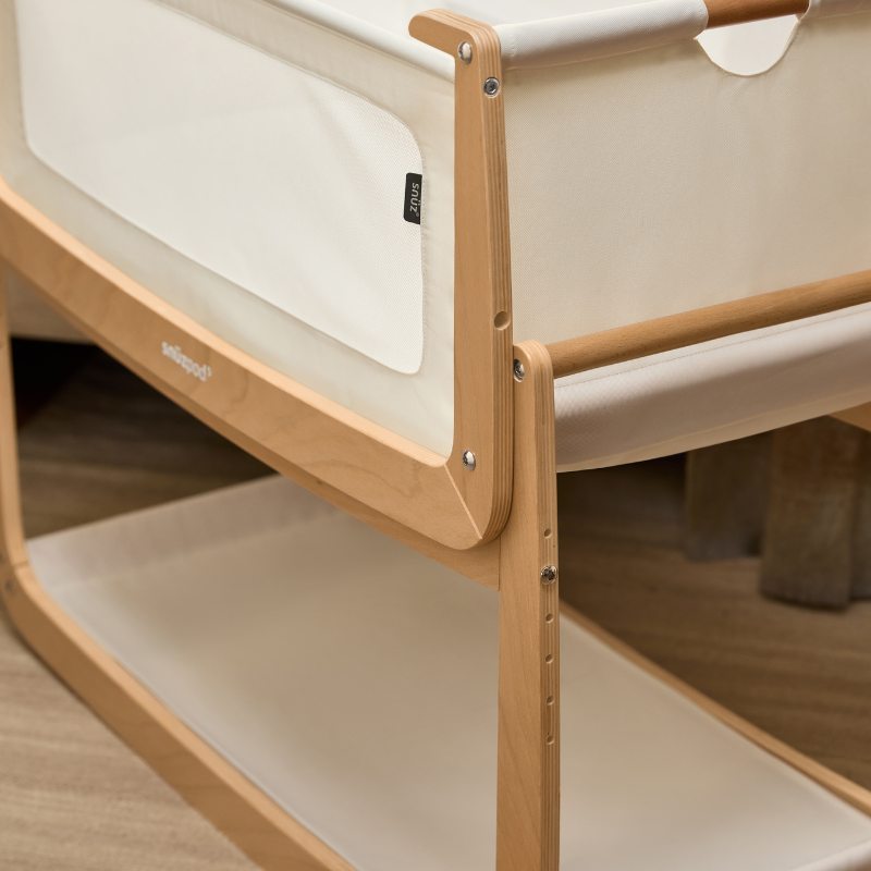SnuzPod5 Bedside Bassinet