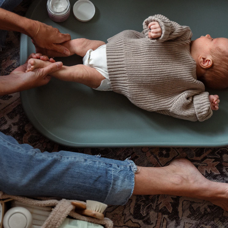 Contoured Foam Wipeable Changing Pad